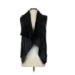 BLANK NYC | Black Faux fur vest (Size S)